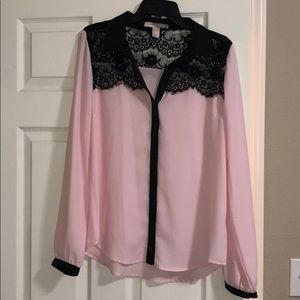 Black and pink Forever 21 top lace